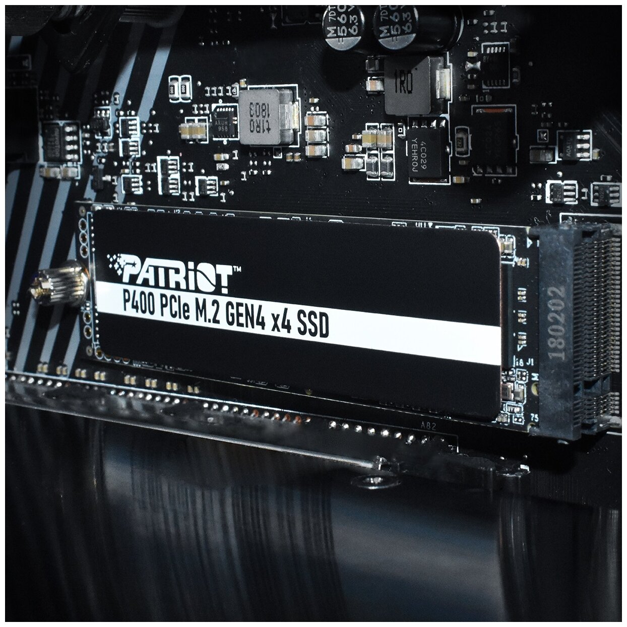 Накопитель SSD M.2 2280 Patriot Memory P400 1TB PCIe Gen4 x 4 NVMe 1.3 5000/4800MB/s IOPS 620K/550K heatshield - фото №7