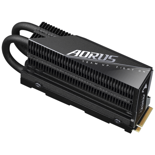 GP-AG70S2TB-P 2000 ГБ SSD M.2 накопитель GIGABYTE AORUS Gen4 7000s Prem. (GP-AG70S2TB-P)