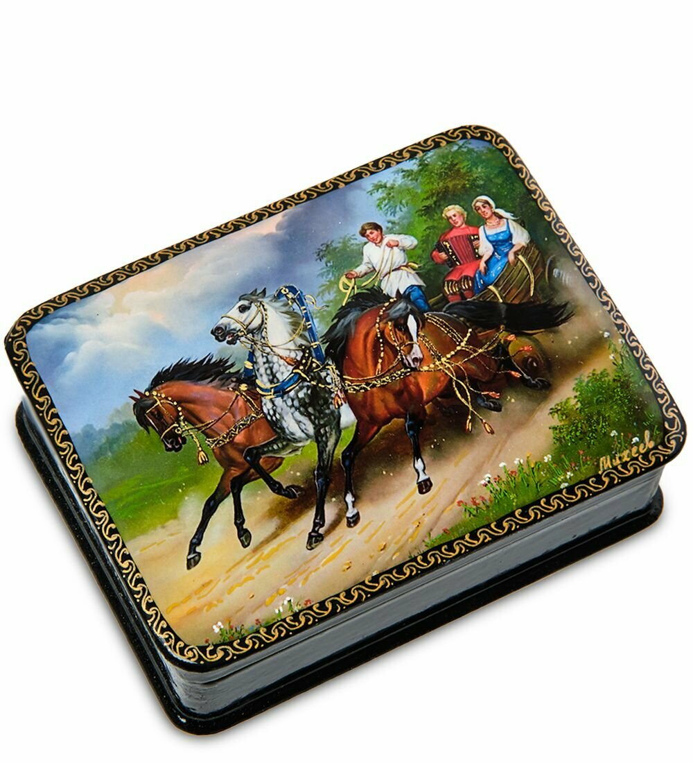 Шкатулка в технике декупаж Тройка (10х8х3,5)