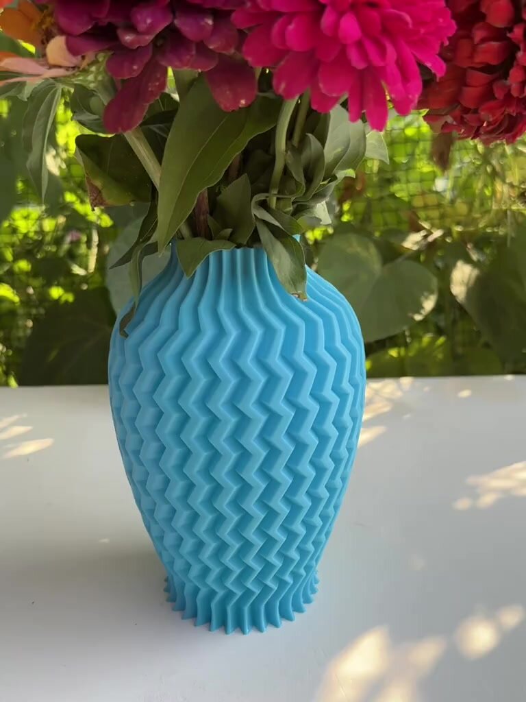 Ваза ZigZag - 3d печатная интерьерная ваза для цветов и сухоцветов — фото 1