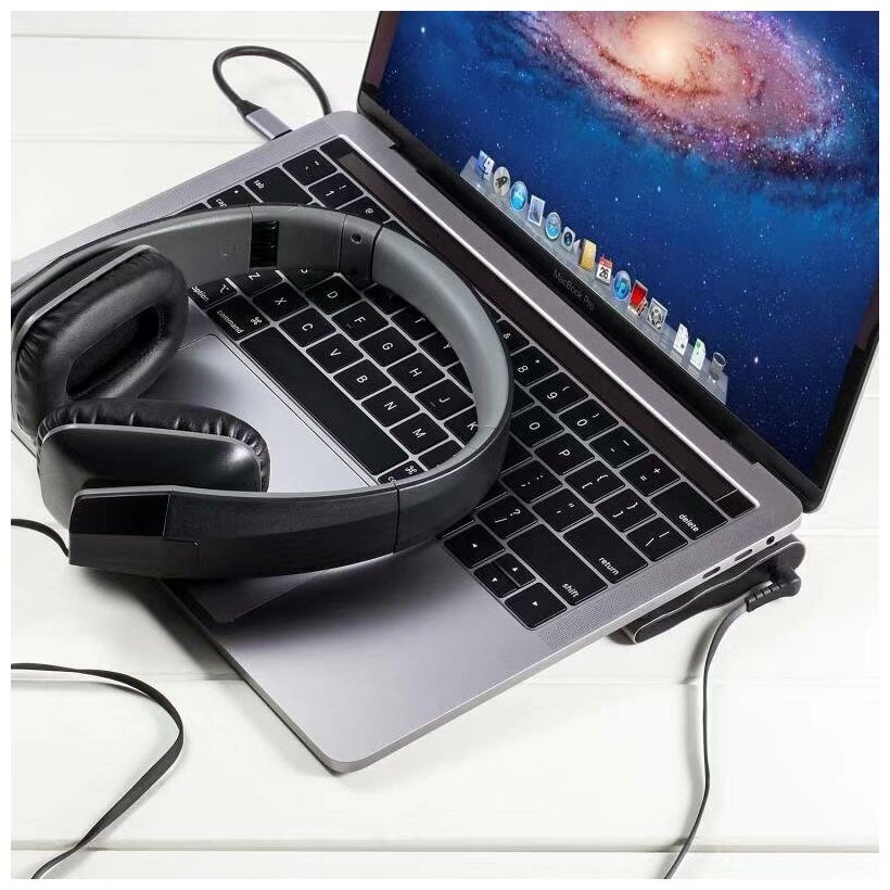 Хаб USB-концентратор 10 в 1 (PD+VGA+HDTV+ Ethernet+TF/SD+3xUSB3.0+Audio &Microphone) Multifunctional Type-C Gray