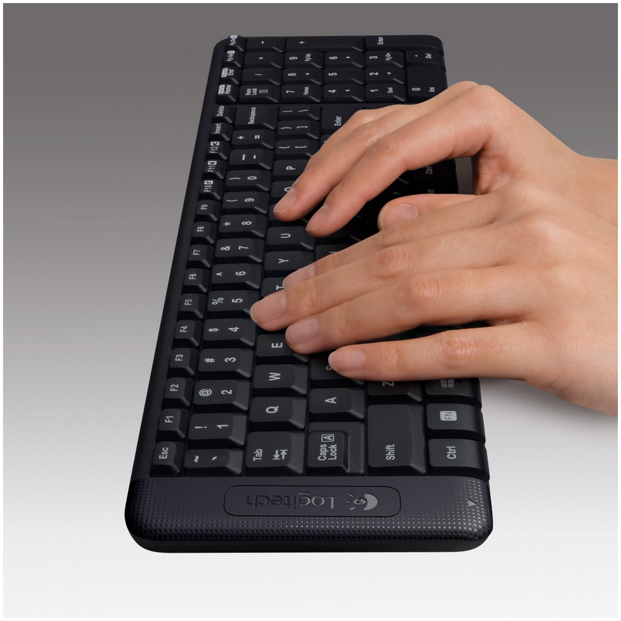 Беспроводная клавиатура Logitech K230 Compact Wireless черный, английская