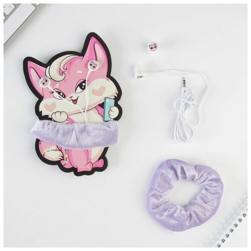 Наушники модель LN-2 и резинка для волос на открытке Киса 115 х 176 см 48700₽