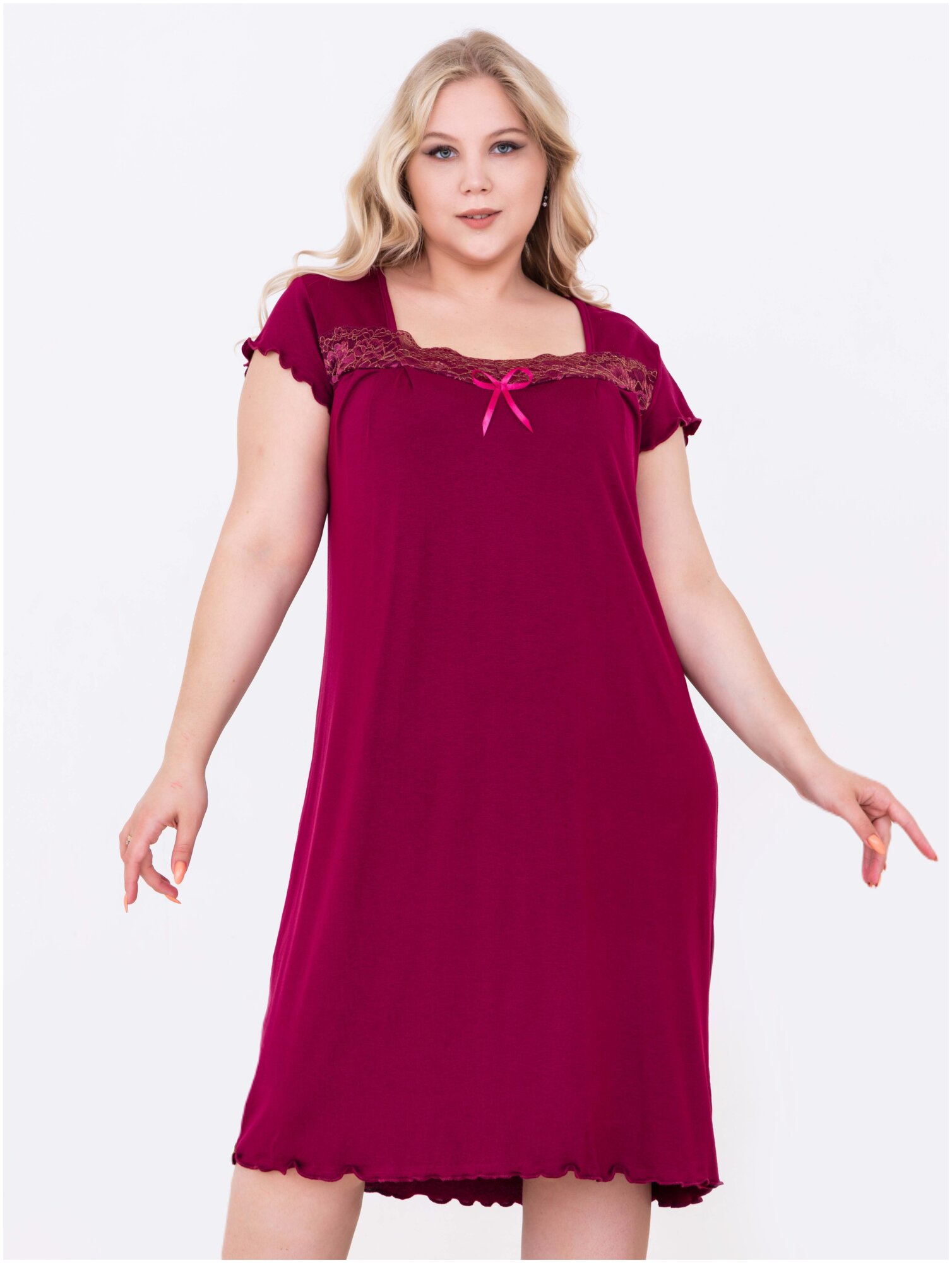 Сорочка женская из вискозы с кружевом Rozara, цвет вишневый, размер 62 - фотография № 1