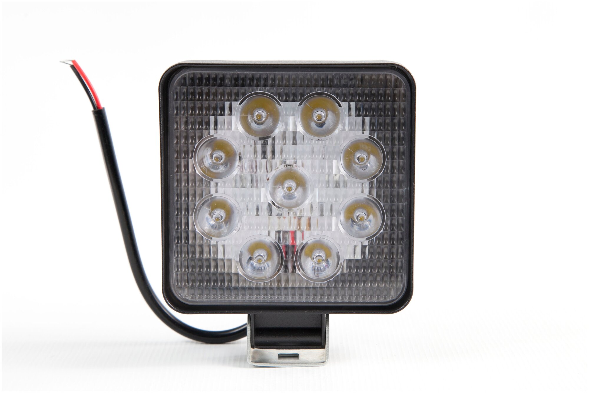 Фара LED mini 12-24V, 9 светодиодов, 80*80*25мм, направленный свет