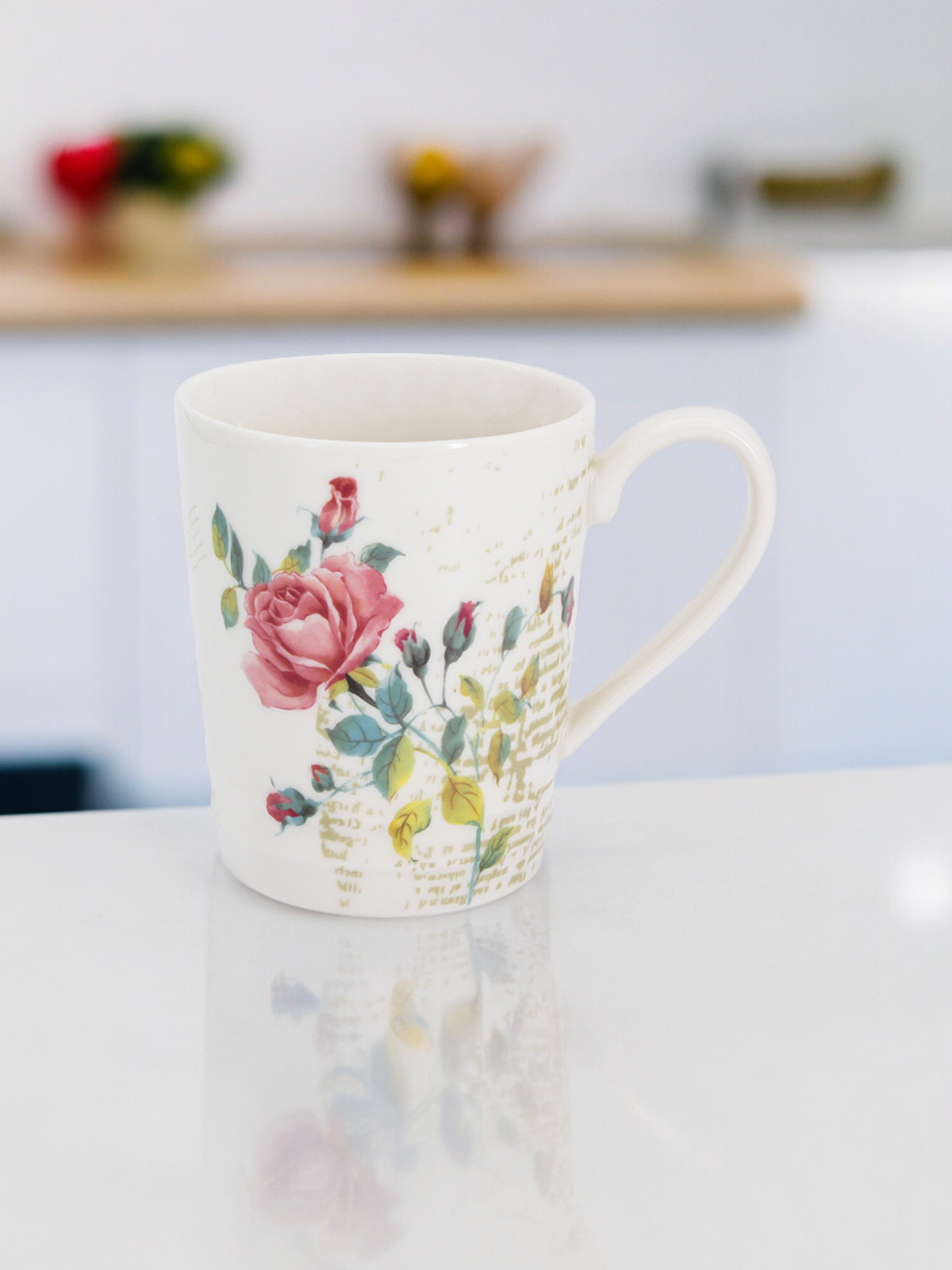 фото Кружки для чая 2 шт Imari Розы Парижа, фарфоровые, 400 мл