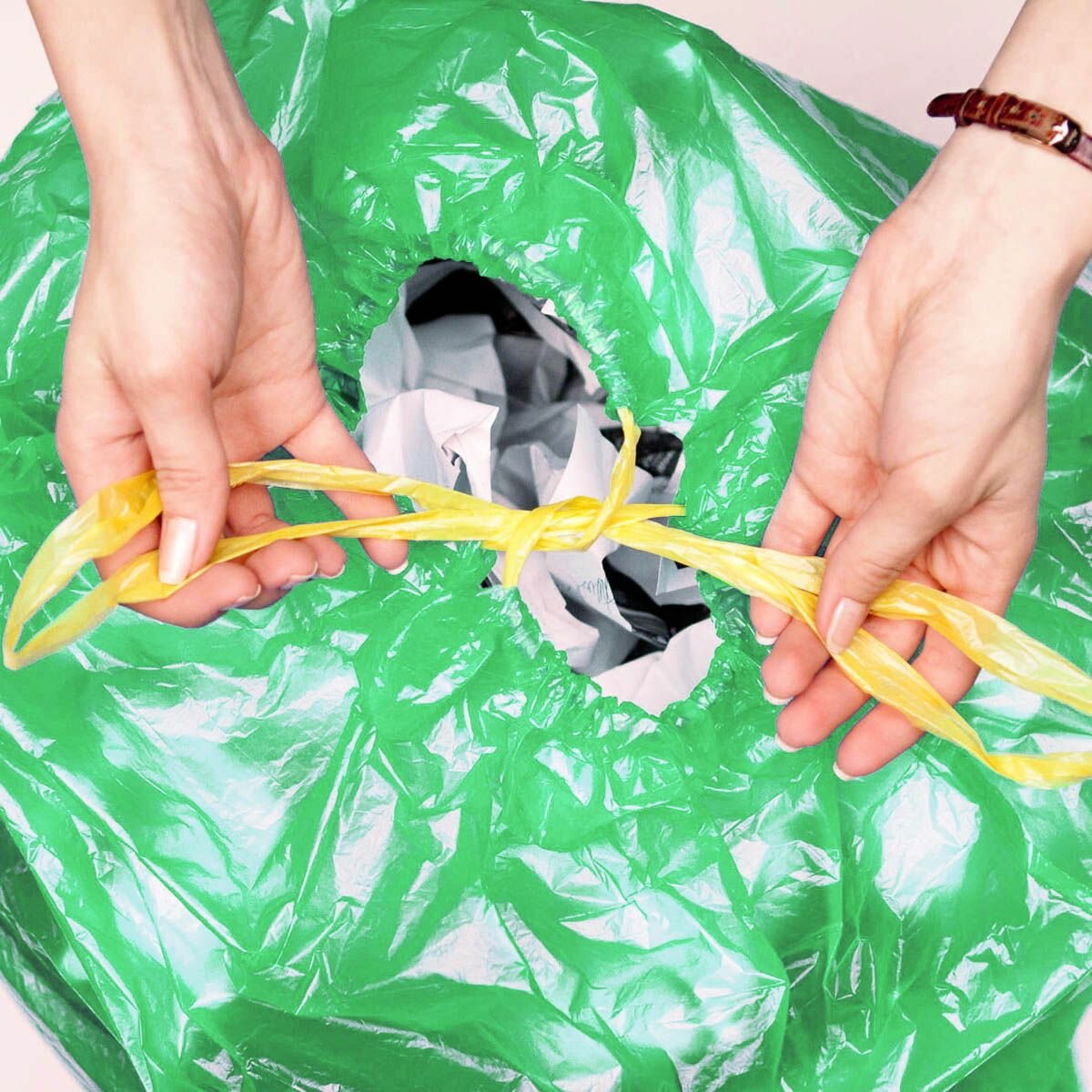Мешки для мусора ПВД 60л, с завязками, PATERRA, 25 мкм, зеленые (106-008)