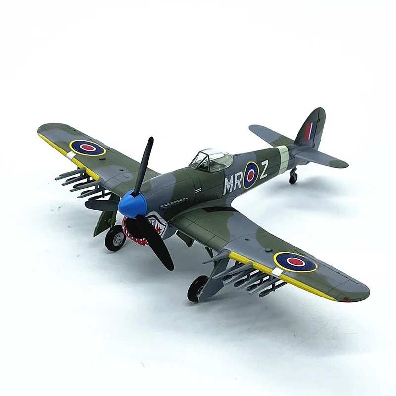 Модель истребителя British Typhoon MK.1B 1:72, W