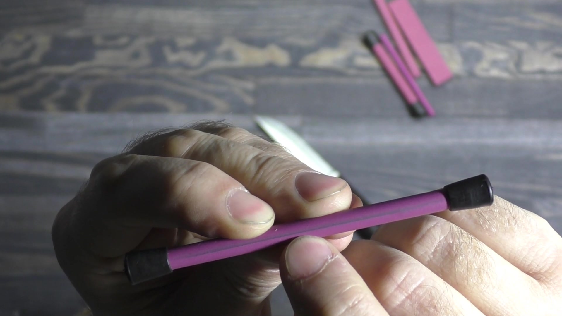 Точильный камень SKATA Красный Рубин, керамический, 3000 грит, 150x30x6 мм — фото 1