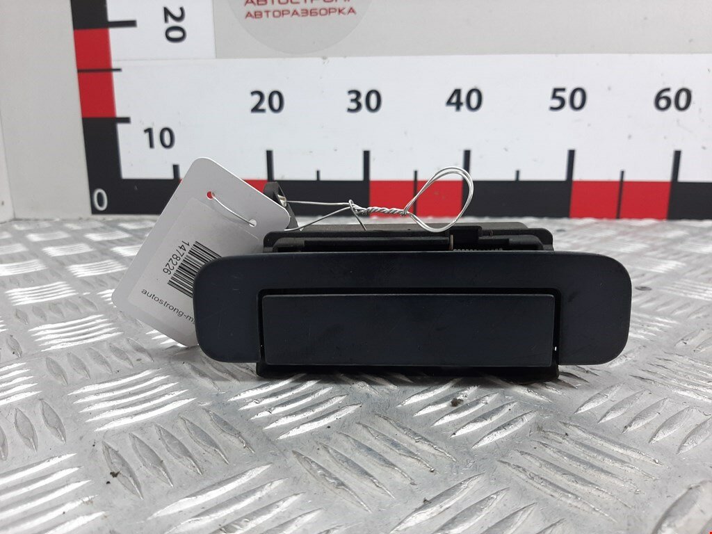 Ручка двери наружная задняя правая Audi A4 B5 4A0839208A арт. 1478226