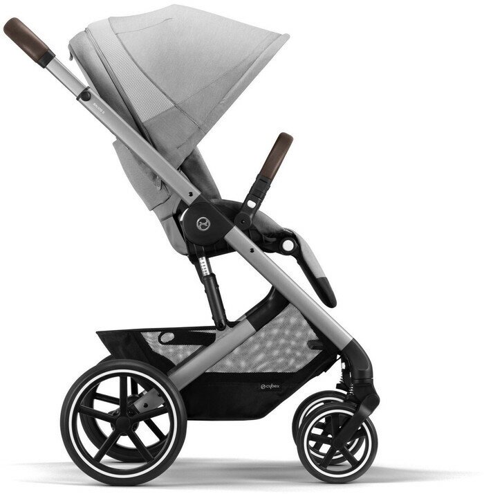 Cybex Balios S Lux Прогулочная коляска (2023), рама Silver, текстиль Lava Grey