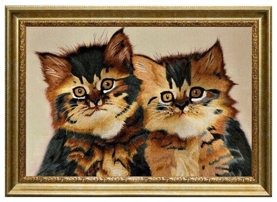 Картина вышитая шелком Авторская Два пушистых котенка ручной работы/см 58х58х3/в багете