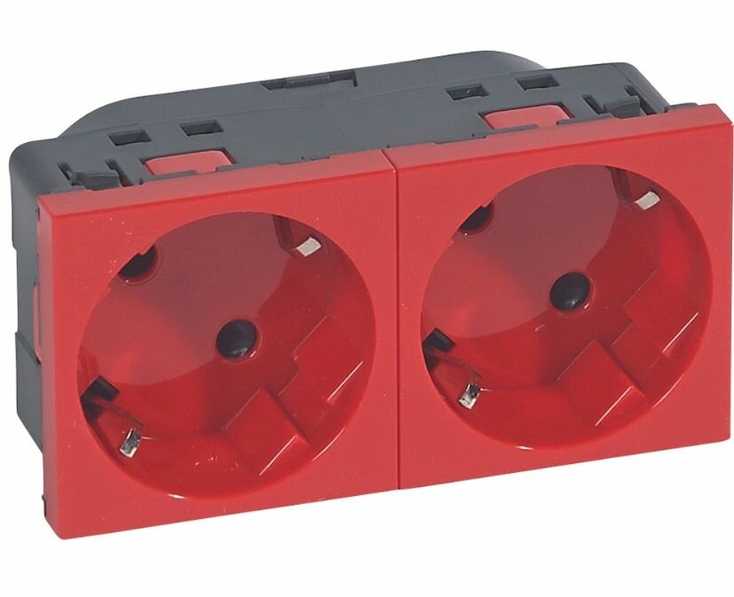 фото Устройство Legrand Mosaic Розетка 2х2К+З нем. ст. с отверстиями под 45°, красн.