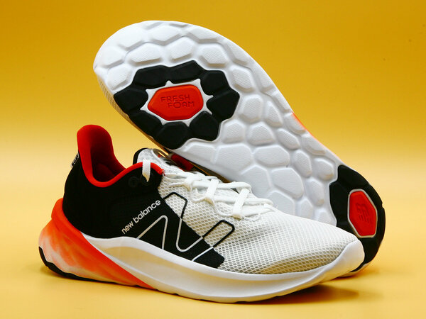 Кроссовки New Balance Fresh Foam Fresh Foam Roav v2, для фитнеса, полнота D, воздухопроницаемые, нескользящая подошва