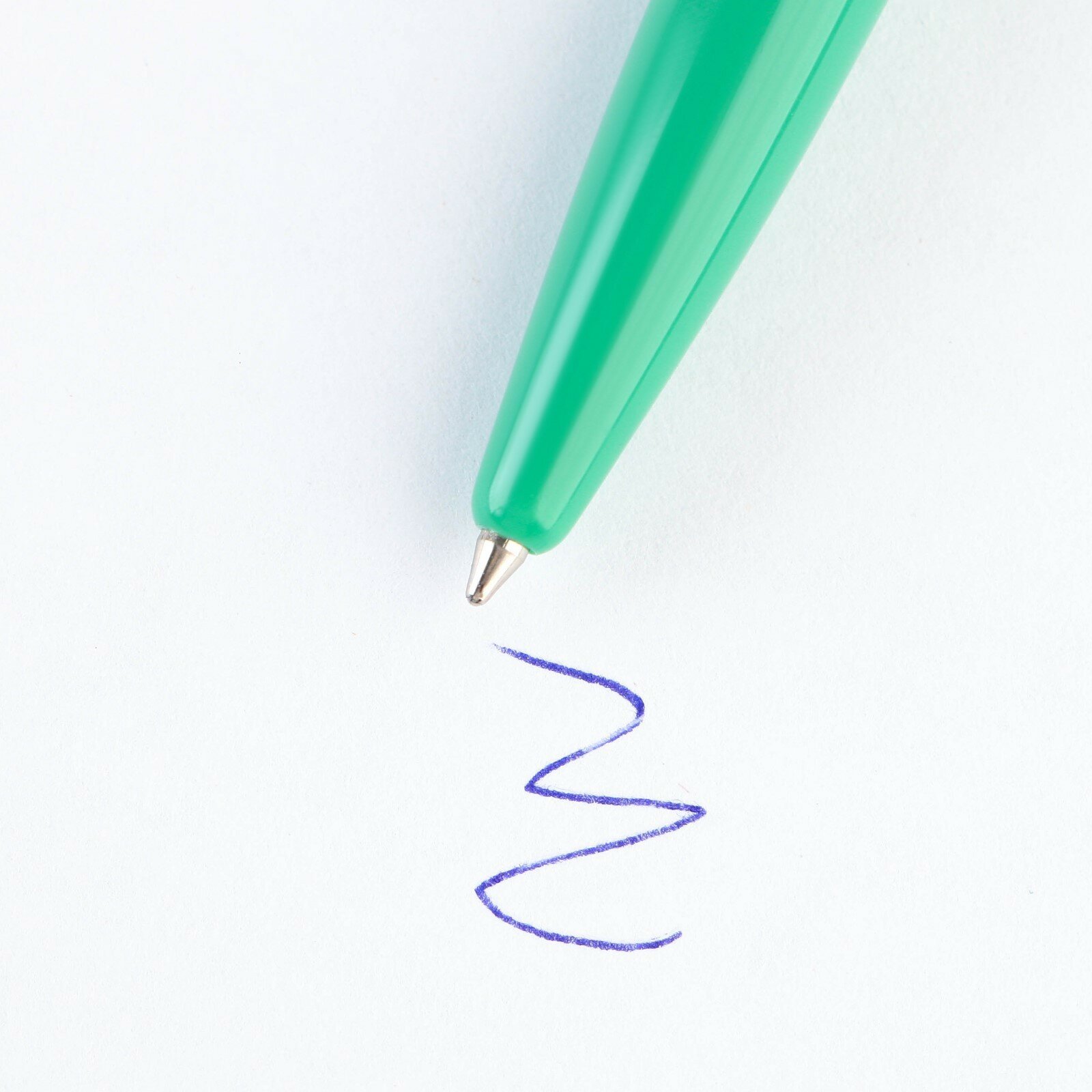 Ручка автоматическая пластик «Любимому учителю, с уважением!», синяя паста, 0.7 мм - фотография № 4