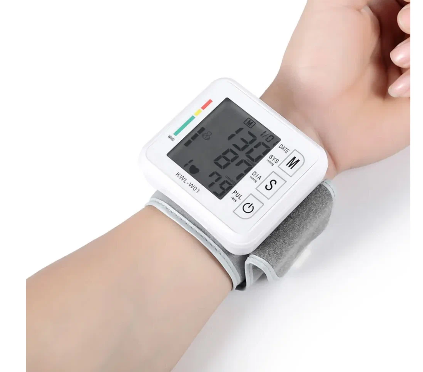 Цифровой тонометр Blood Pressure Monitor CK-102S на запястье