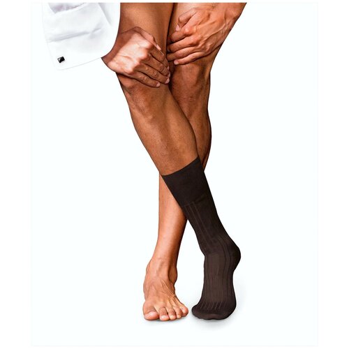 фото Мужские носки falke, 1 пара, классические, нескользящие, размер 39-40, коричневый