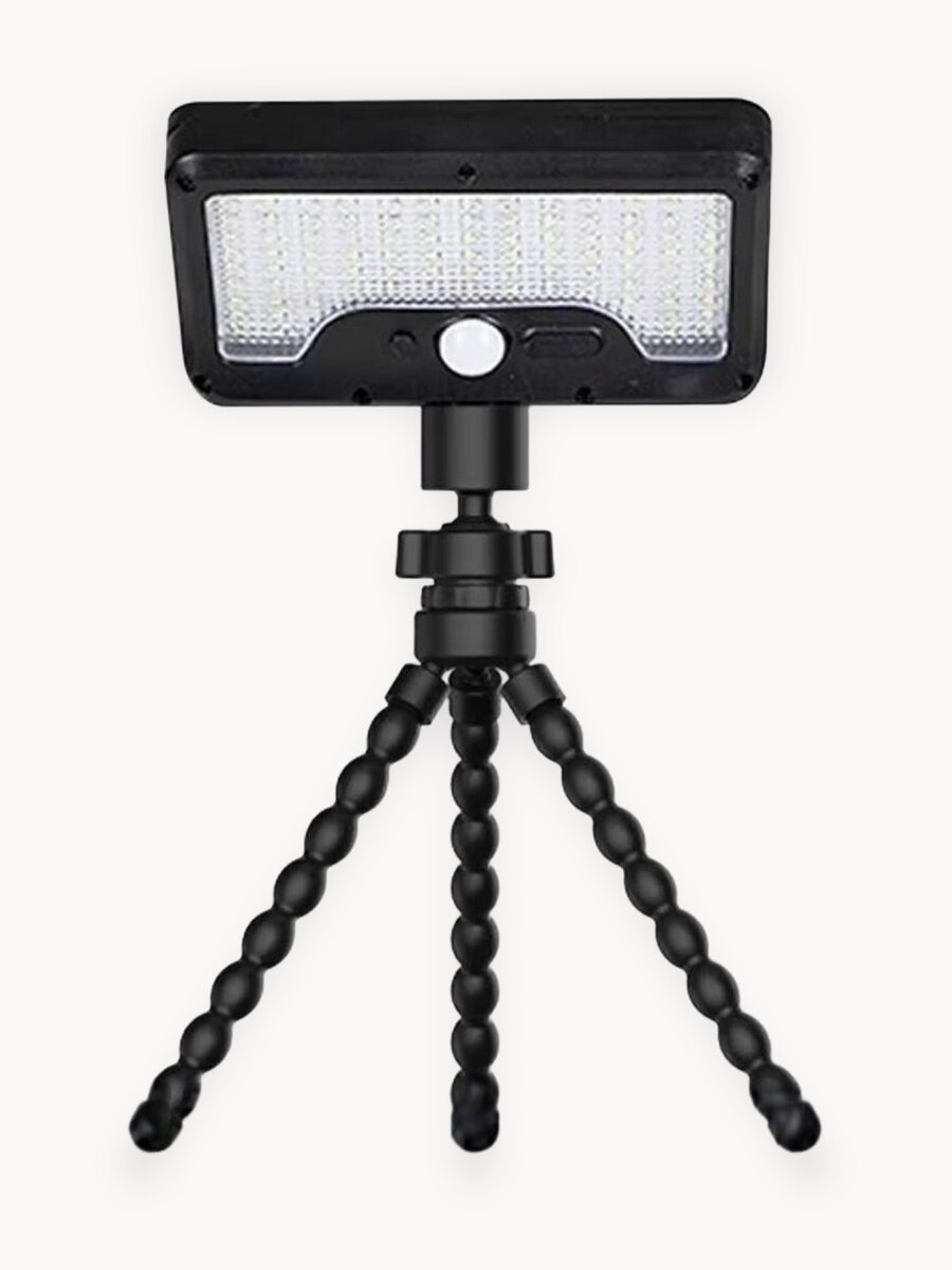 Светильник уличный на солнечной батарее с датчиками движения и освещенности