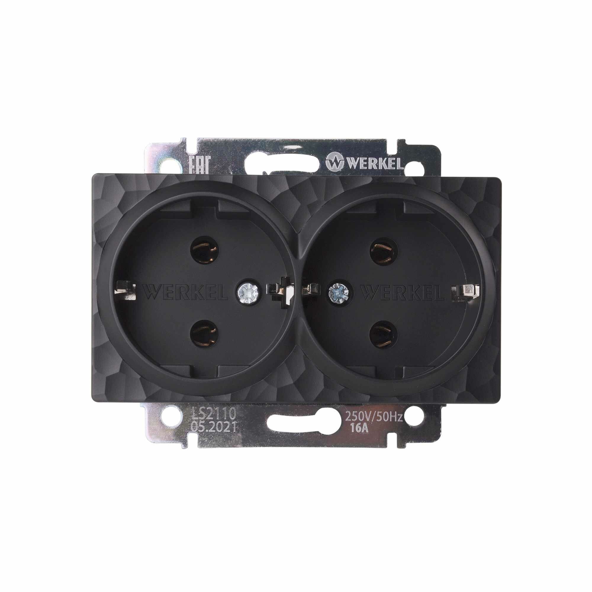 фото Розетка двойная встраиваемая Werkel Hammer с заземлением цвет черный