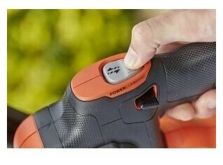 Кусторез аккумуляторный BLACK+DECKER BCHTS36B, 36 В, 55 см, без аккумулятора и зарядного устройства - фотография № 3