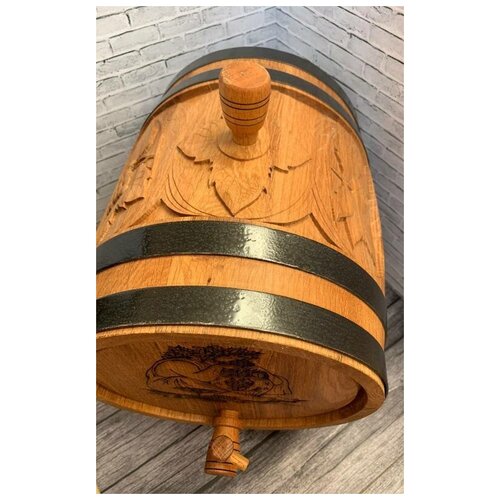 Бочка из кавказского дуба ЛЕР 10 литровая резная с гравировкой