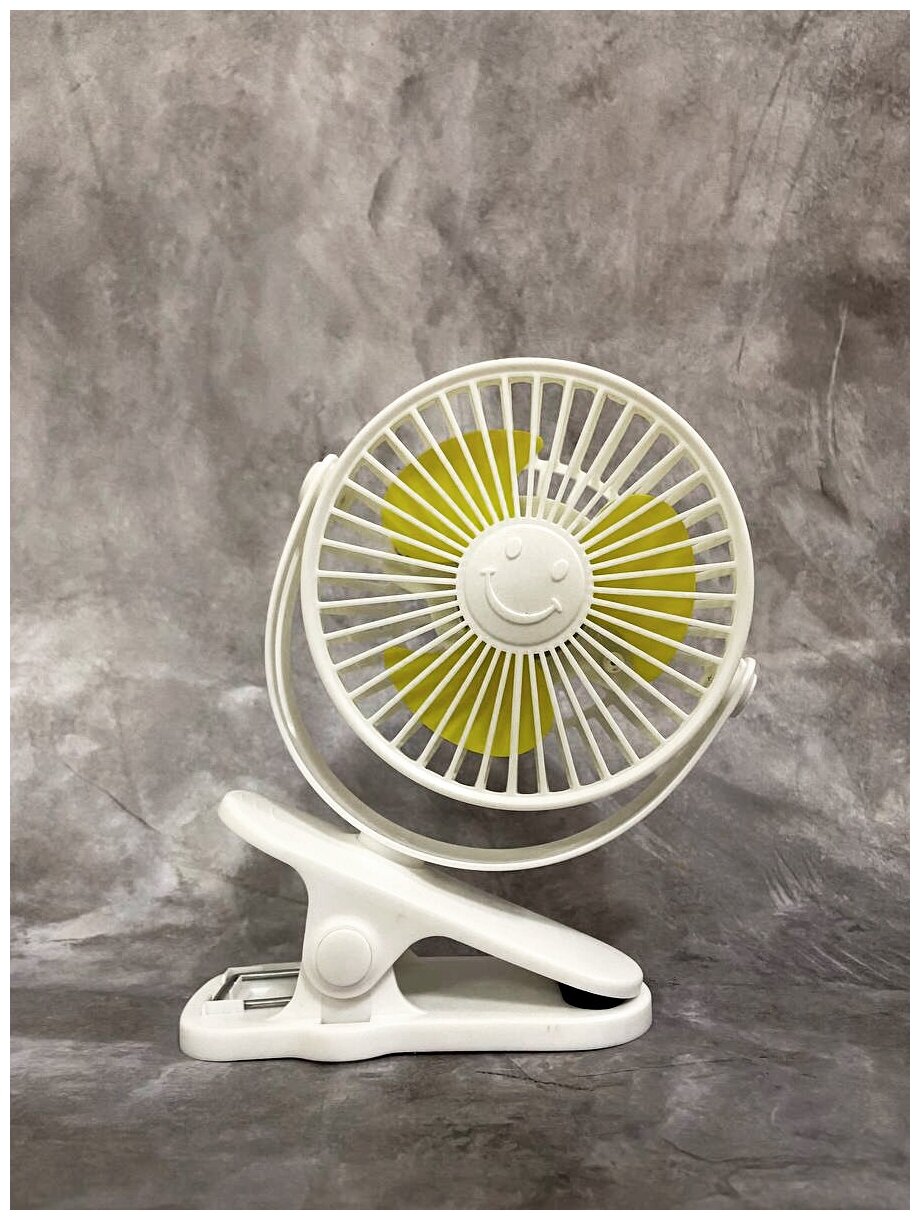 Вентилятор с прищепкой со встроенным аккумулятором белый - фотография № 1