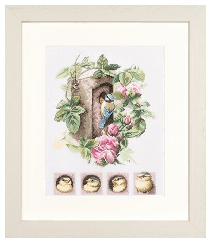 Набор для вышивания Birdhouse with roses 29 x 35 см LANARTE PN-0008031