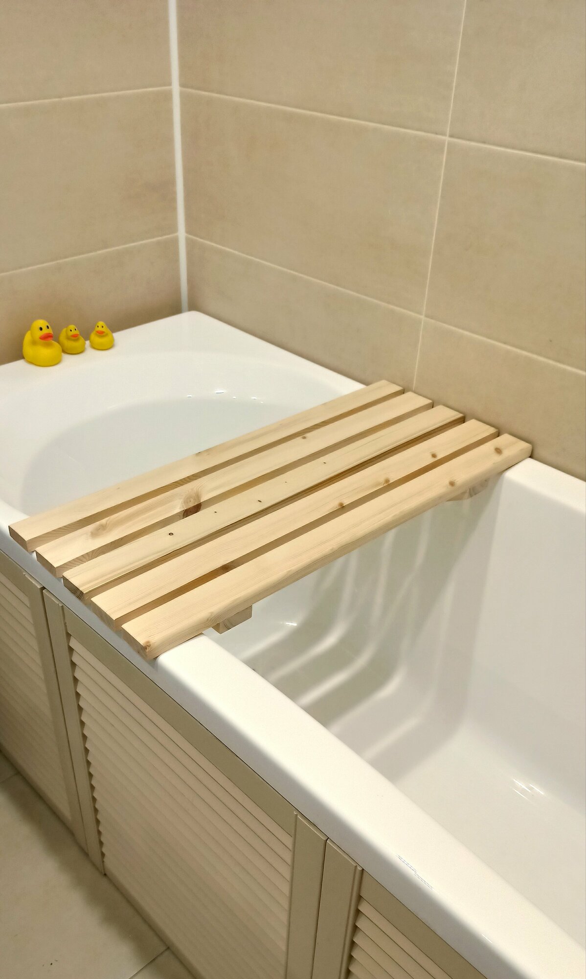 Решетка-сиденье на ванну из дерева 70х30см, деревянное сиденье для ванны, решетка на ванну, доска для ванны, полка, сидушка для ванны