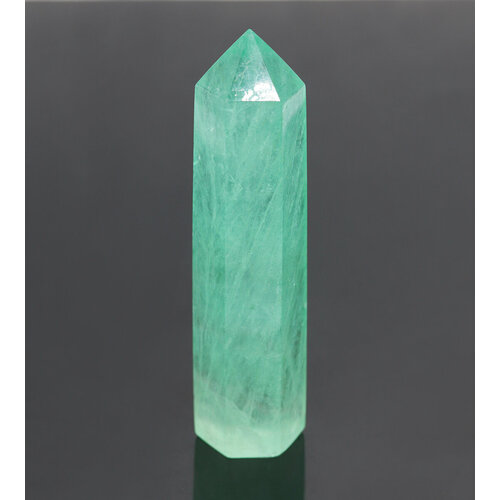 Натуральный камень (минерал) Флюорит зеленый, кристалл (9-10 см)