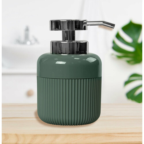 Дозатор для мыла Крема зеленый