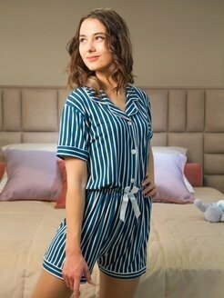Пижама женская с шортами в полоску - фотография № 6