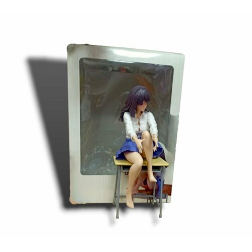 Игровая фигурка Девушка на парте аниме 25 см