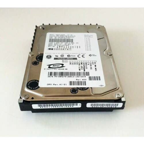 Жесткий диск Fujitsu MAN3184MC 18,2Gb U160SCSI 3.5 HDD жесткий диск fujitsu ca05668 b520 36 4gb 10000 u160scsi 3 5 hdd