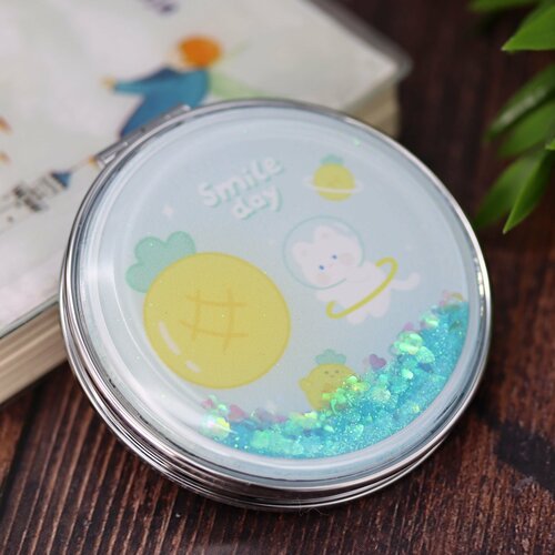 Зеркало карманное складное 7х7 см 305₽