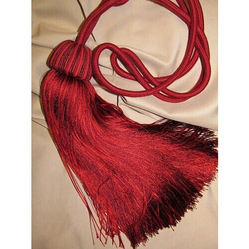 20527 Кисть V6 красная 3200₽