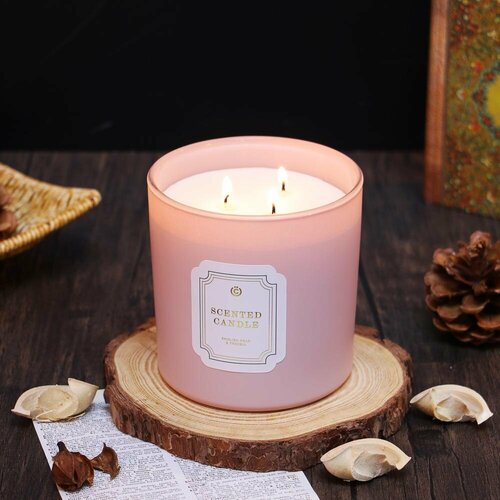 BY Свеча ароматическая 420 гр English Pear Freesia арт всегазин 1938₽