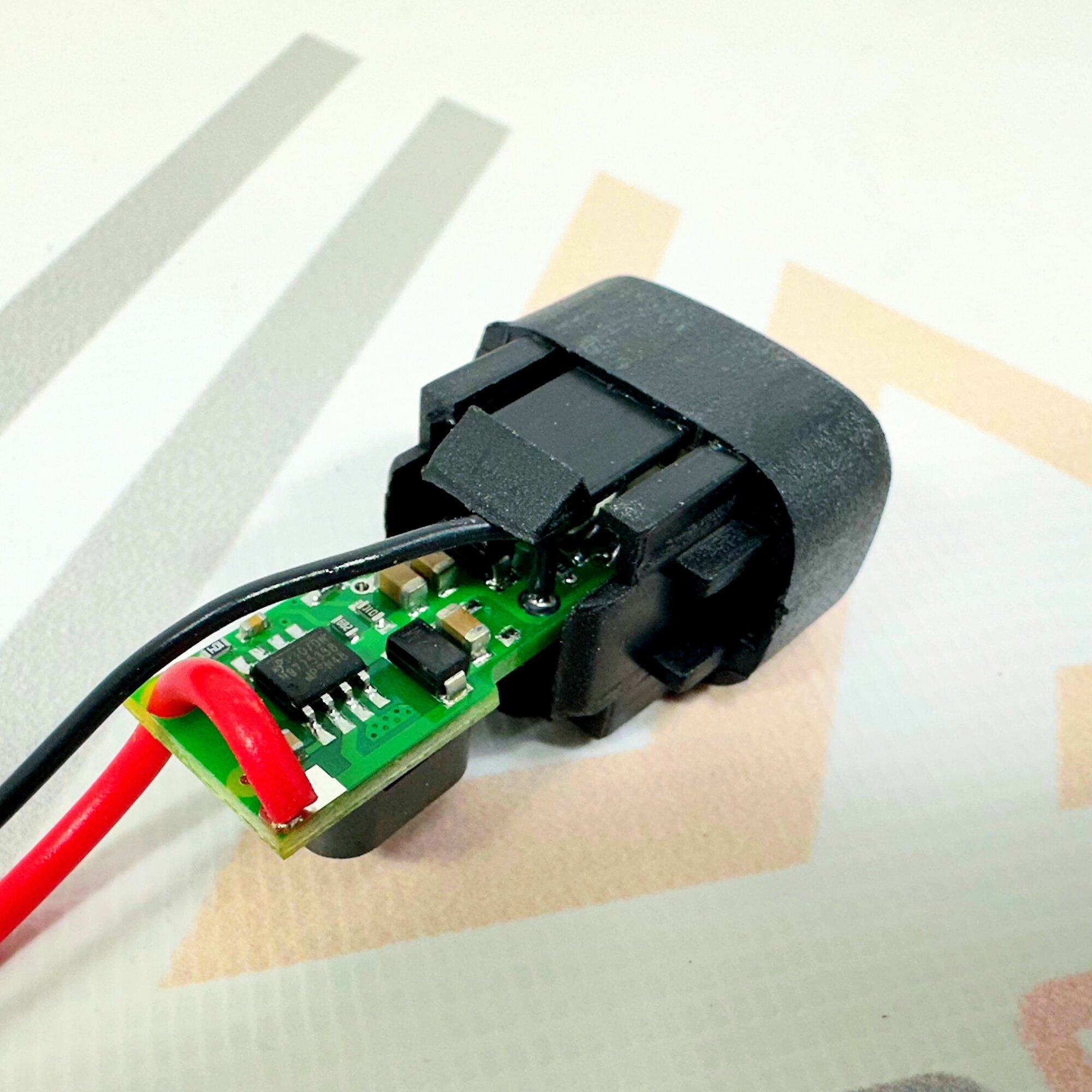 Зарядное устройство USB в штатную кнопку на 2 гнезда ВАЗ 2113 / 2114 / 2115 — фото 1