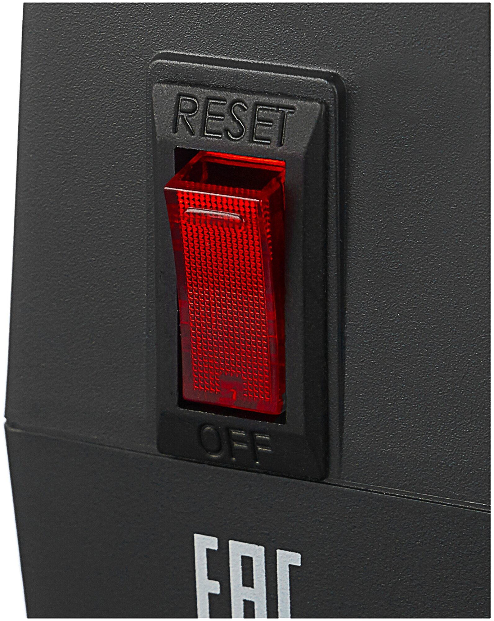 Автоматический регулятор напряжения APC Line-R 1500VA Automatic Voltage Regulator, 3 Schuko LS1500-RS - фотография № 7