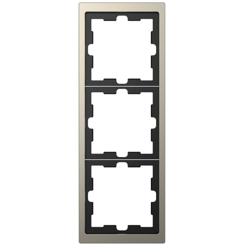 Рамка 3п Schneider Electric MTN4030-6550 Merten D-Life