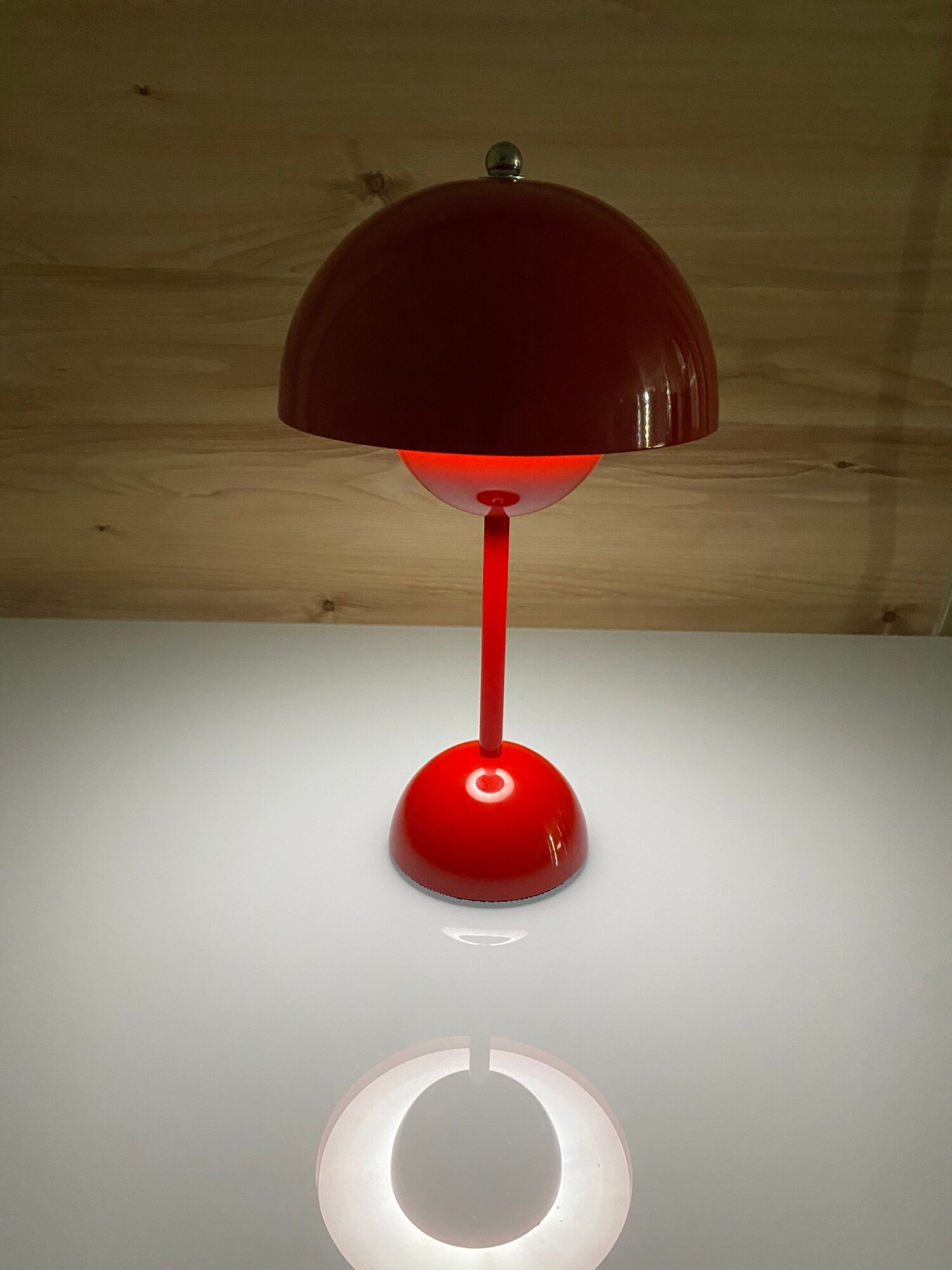 Лампа настольная светодиодная беспроводная LevelDesk SNR, красный - фотография № 8