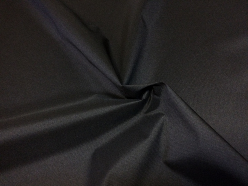 Курточная ткань для шитья Дюспо Dewspo 240 PU Milky, плотность 85 г/м², отрез 1 м х 1,5 м, чёрная