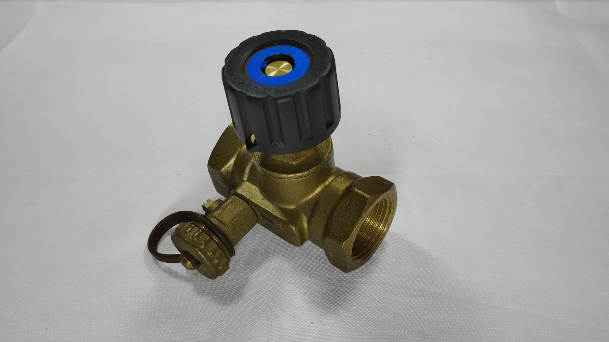 фото 003Z2133 Клапан балансировочный Danfoss USV-I 1? Ду25 ручной