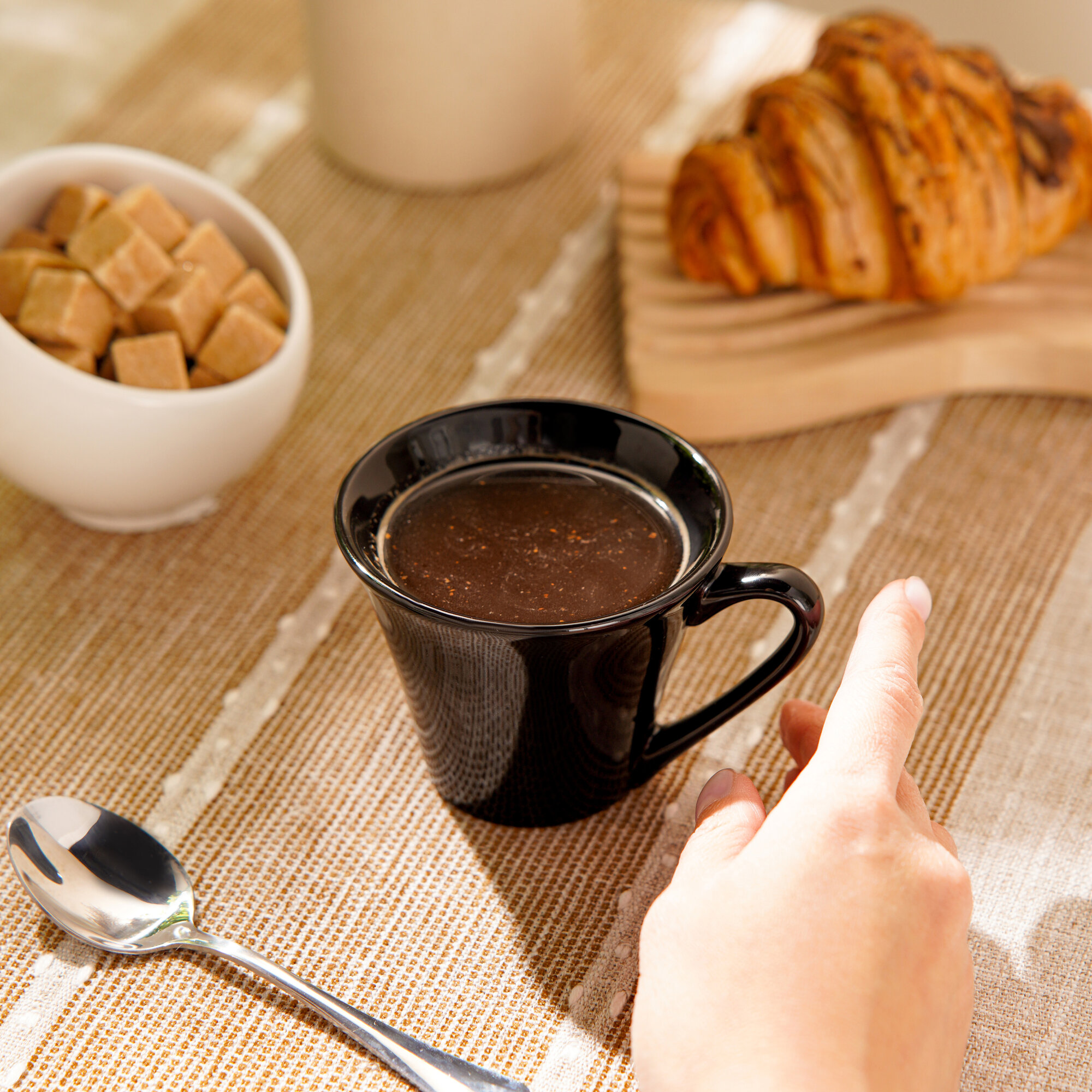 Кружка керамическая Доляна Coffee break, 180 мл, цвет чёрный — фото 1