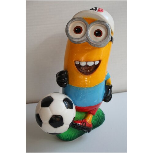 Копилка Миньон -футболист