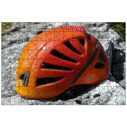 фото Магнитный пазл 27x18см."альпинистский шлем, шлем, спортивный альпинистский шлем" на холодильник lotsprints