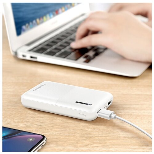Внешний аккумулятор Power Bank 10000 mAh McDodo MC-6030 белый 201700₽