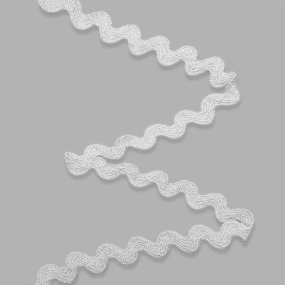 Тесьма декоративная вьюнчик, 15 мм*30 м, белая, Нудольская фабрика — фото 1