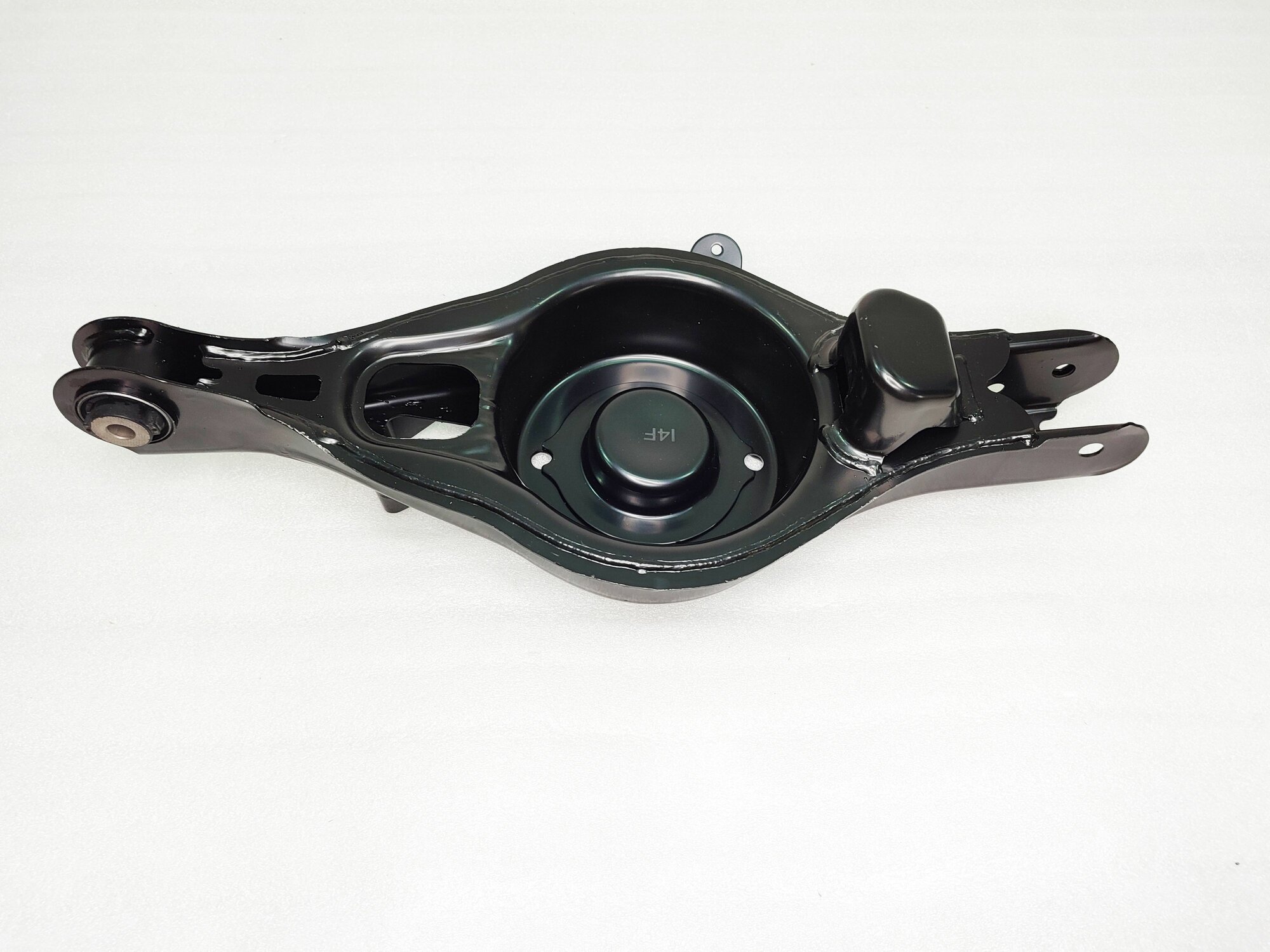 Рычаг задний под пружину правый Mazda 6 GH 2008-2012