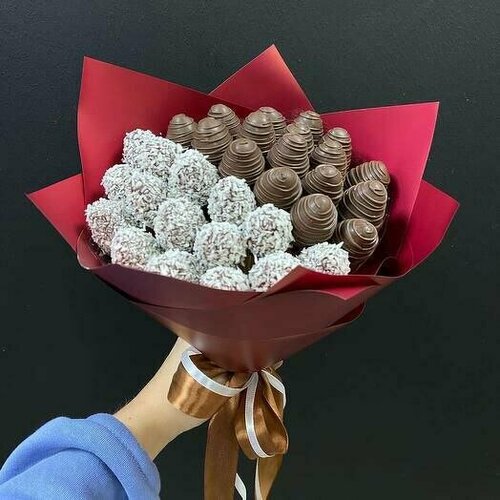 Букет из клубники в шоколаде 