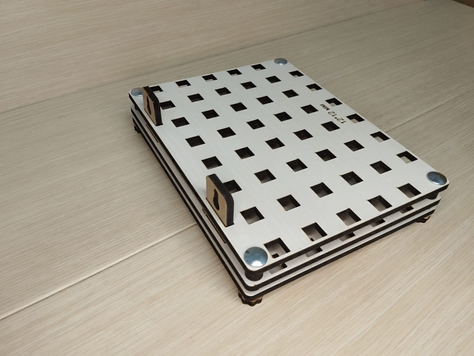 Подставка для резцов с державкой 12*12 мм — фото 1